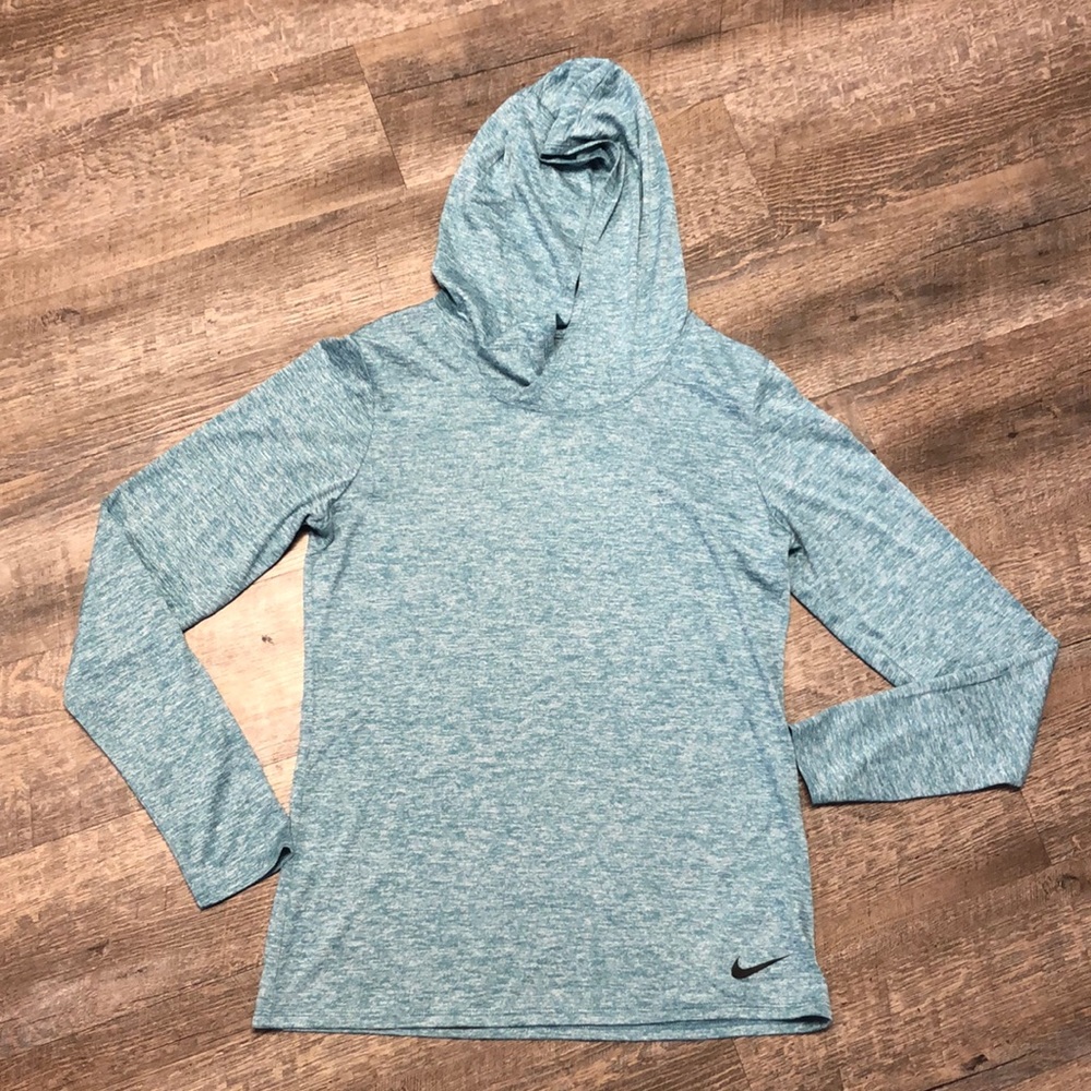 NWOT Nike Dri fit hooded top